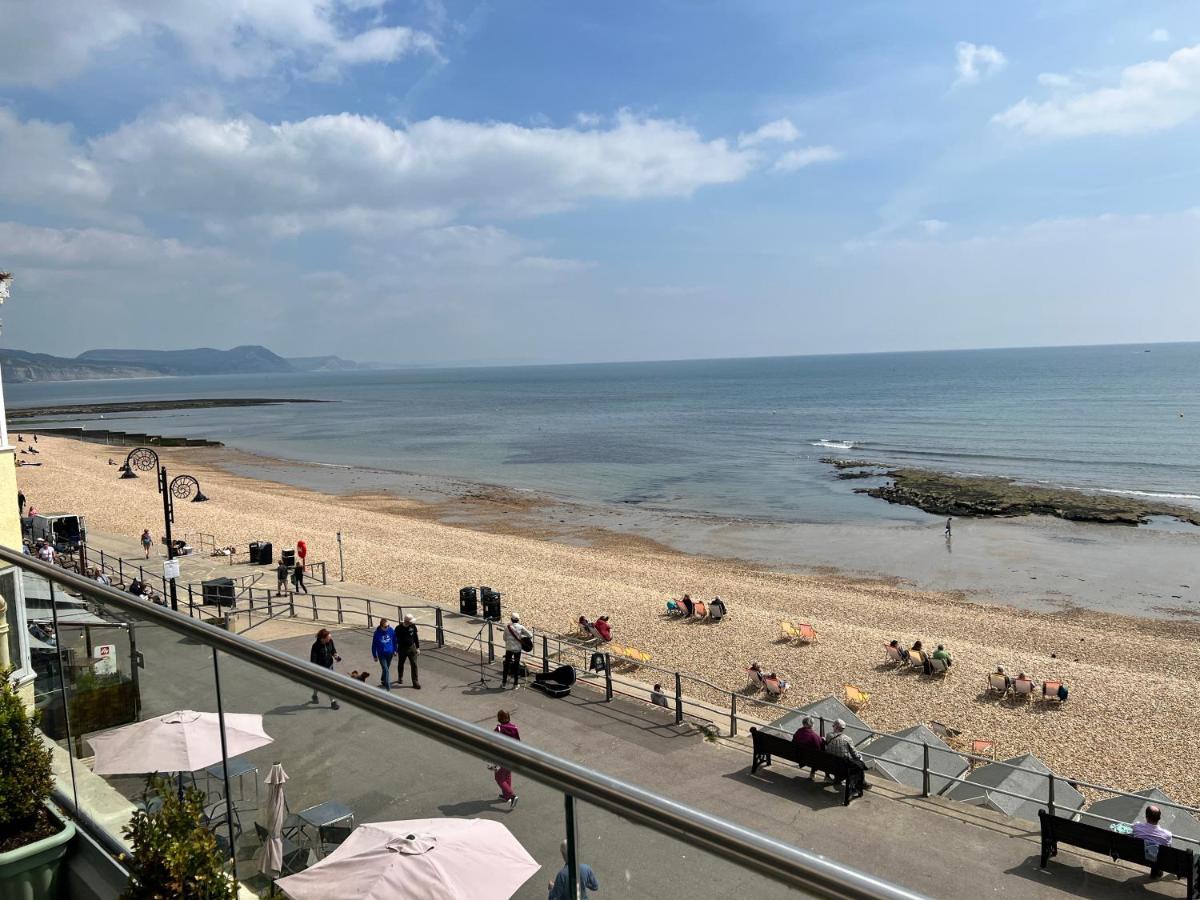 Largigi Offering Two Amazing Panoramic Sea Front Apartments Lyme Regis Dış mekan fotoğraf